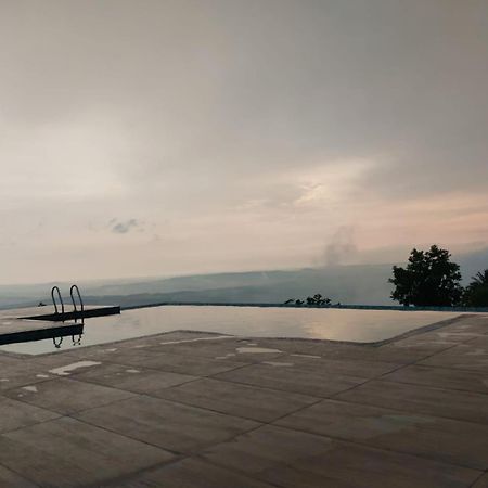 Whiteflower Mountain Resort Perintalmanna 외부 사진