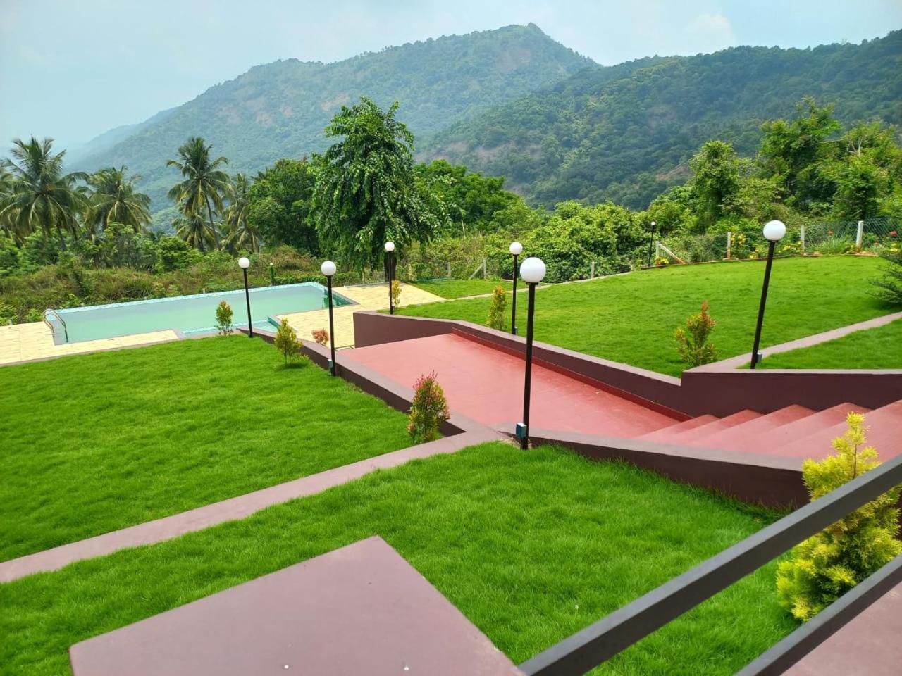 Whiteflower Mountain Resort Perintalmanna 외부 사진